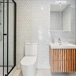 Spacious Two-storey With A Terrace In The Center Apartamento *